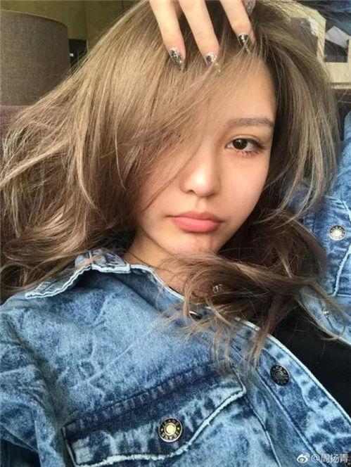 明星网红素颜照片女生,揭秘明星网红的素颜风采