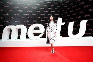 明星网红齐聚现场图片,网红集结！一场视觉盛宴的现场大揭秘！”