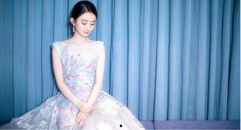 东莞女明星网红是谁,揭秘网络红人的魅力人生