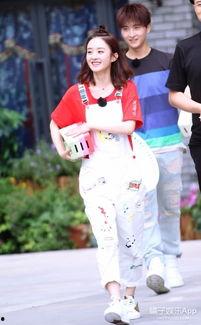 明星网红同款小裙子,明星带货潮流风向标