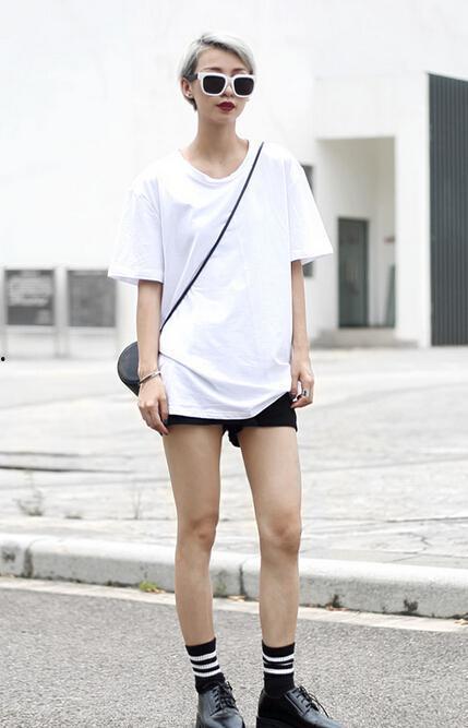 明星网红穿的t恤,明星网红T恤穿搭揭秘