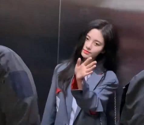 明星网红保安是谁呀视频,明星网红保安背后的神秘身份