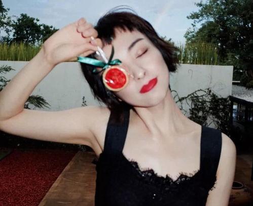 明星网红凤梨图片高清壁纸,高清壁纸尽展甜美风采