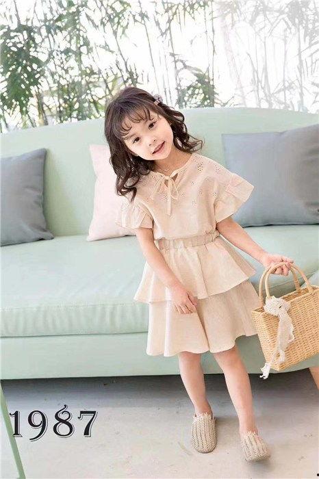 小明星网红童装图片高清,小明星网红童装高清美图赏析