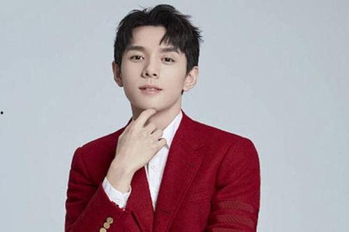 陆仙人明星网红同台直播,直播盛宴精彩纷呈