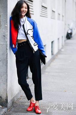 棒球外套明星网红是谁,揭秘当红明星网红的穿搭秘诀