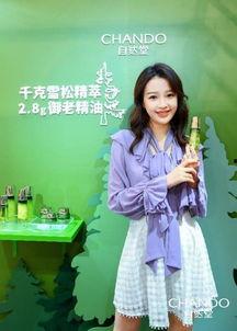 明星网红站一起,明星网红联手打造跨界合作新篇章