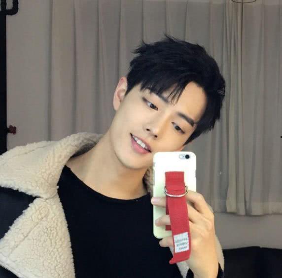 耳返明星网红同款