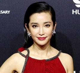 有丑闻的女明星网红,她如何从网红走向深渊？”