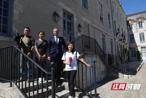 明星网红碰瓷事件视频,明星网红涉嫌恶意炒作引热议