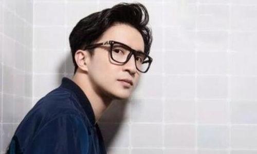 薛之谦互动明星网红,携手明星网红共筑音乐盛宴