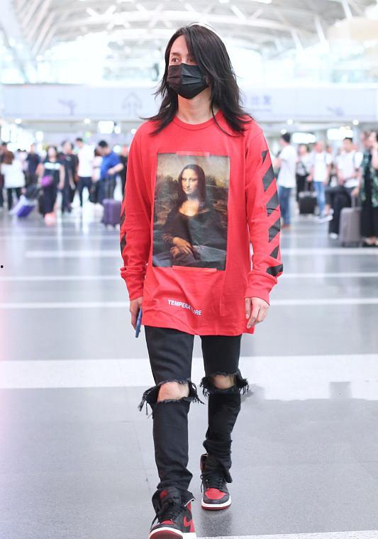 明星网红穿的鞋子aj,明星网红AJ鞋款引领时尚潮流