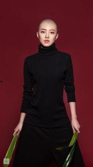 走路带风的明星网红,揭秘走路带风的明星网红风采”