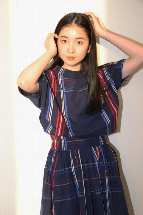 明星网红长裙图片女生穿