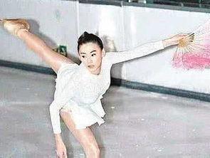 明星网红溜冰是谁啊,揭秘冰上舞者背后的故事