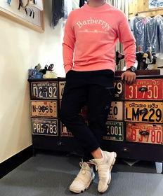 明星网红同款卫裤,明星效应引领潮流新趋势