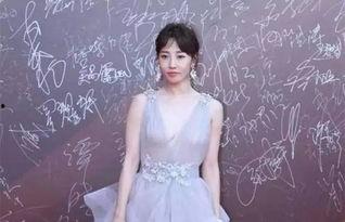 阿厦剧场明星网红嘉宾,明星网红齐聚，闪耀舞台盛宴