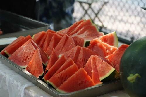 今日西安吃瓜最新消息,揭秘网红美食背后的故事