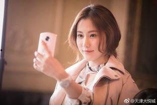 明星网红之间有壁纸吗,捕捉人气偶像的瞬间风采