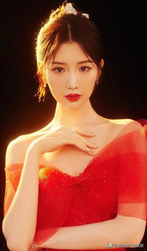 明星网红背景墙图片,明星效应下的时尚潮流解析