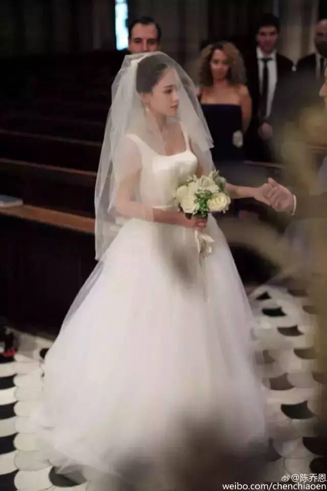 明星网红婚纱造型图女生,明星网红婚纱造型图集锦