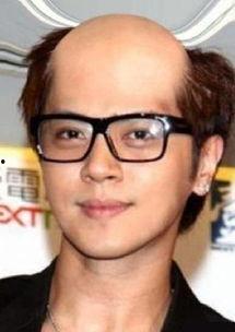 明星网红秃头假发图片,时尚潮流还是无奈之举？