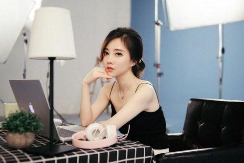 大明星网红直播间,大明星网红的直播间魅力揭秘